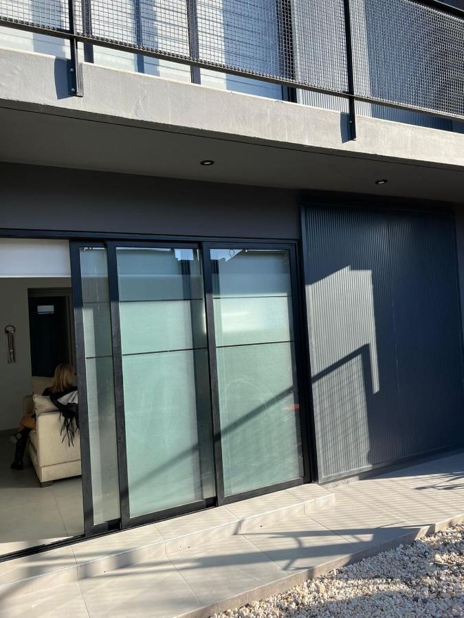 Departamento Del Bosque Equipado 4 Patio Parrilla Cochera Cubierta * Maipu (Mendoza)